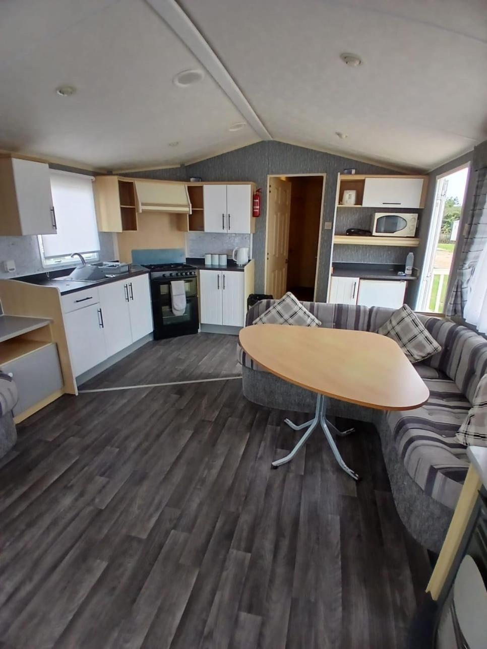 Golden Palm 8 Berth Chapel Saint Leanords, Ingoldmells, Skegness Caravan المظهر الخارجي الصورة